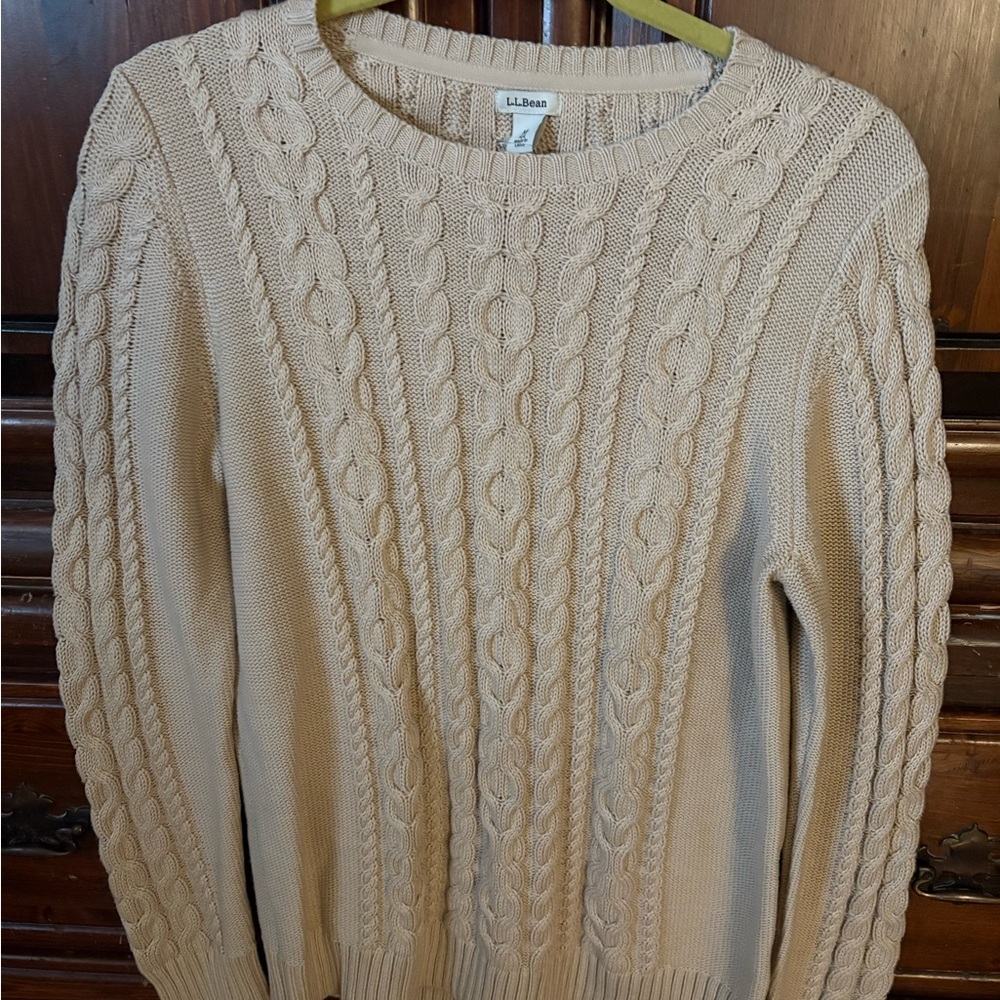 L.L.Bean Cable Knit Sweater in Beige
